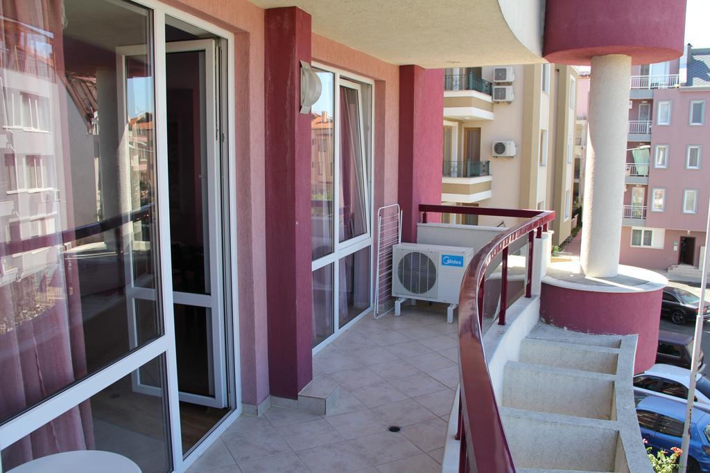 נסבר Cabana Beach Club Complex מראה חיצוני תמונה